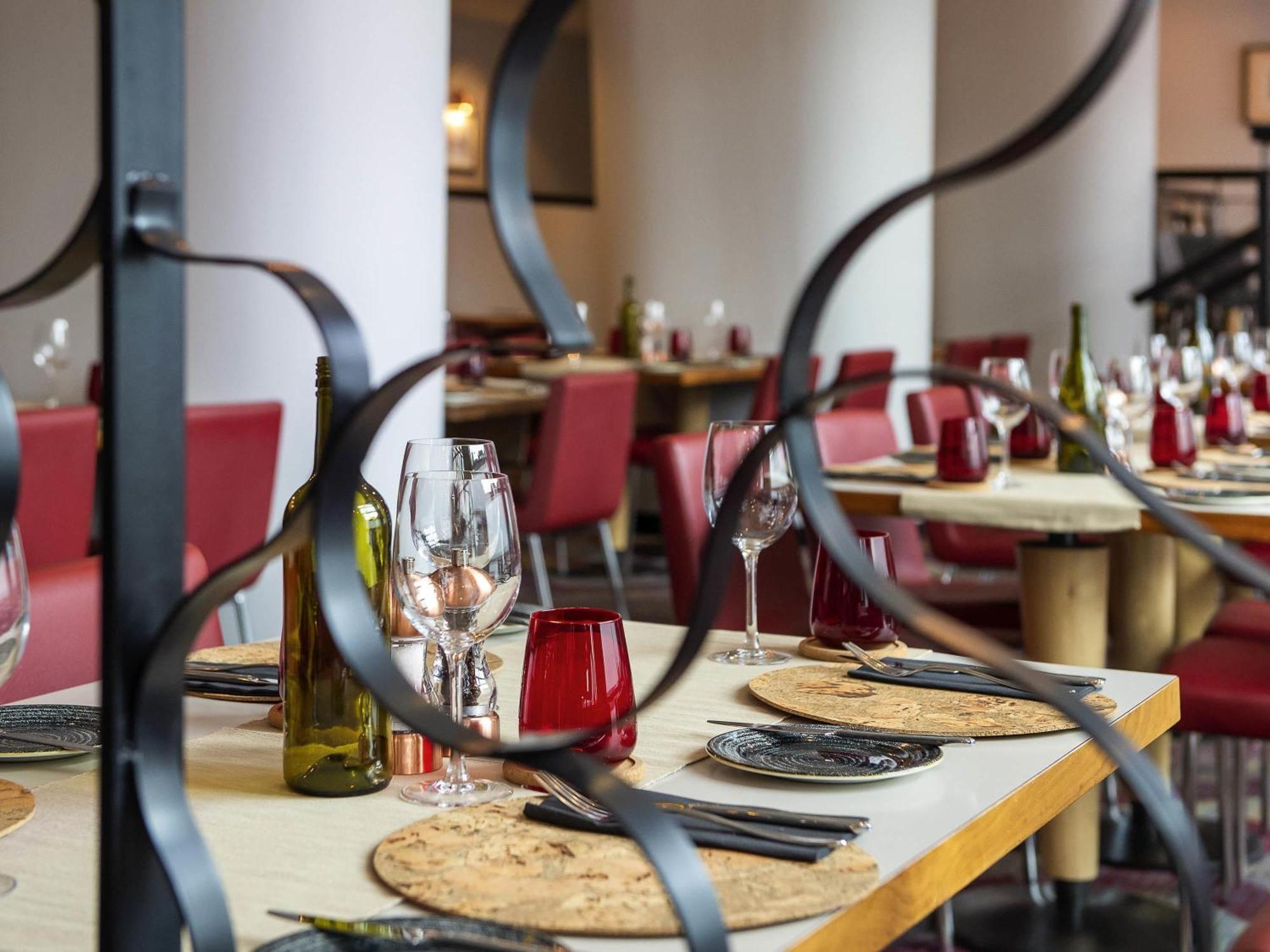Novotel Glasgow Centre — Photos 1